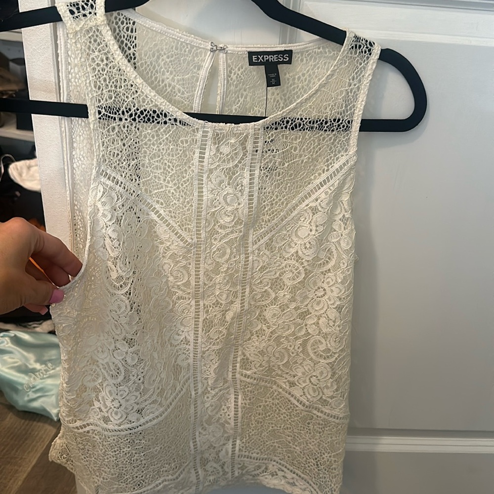 Women’s express lace top